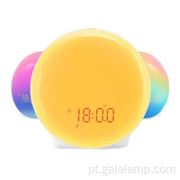 Luz vibrante do nascer do sol com luz noturna suave